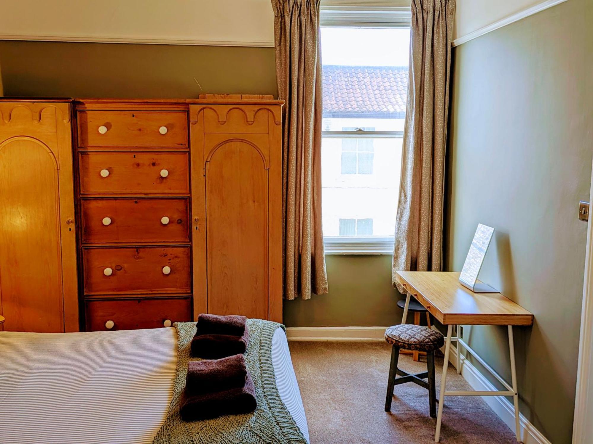 Fifth Quarter Apartment With Free Parking York Esterno foto